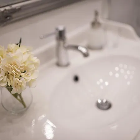 Bed & Breakfast Serenity Boutique Budapest