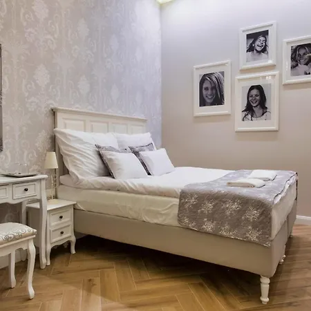 Serenity Boutique Bed & Breakfast 4*