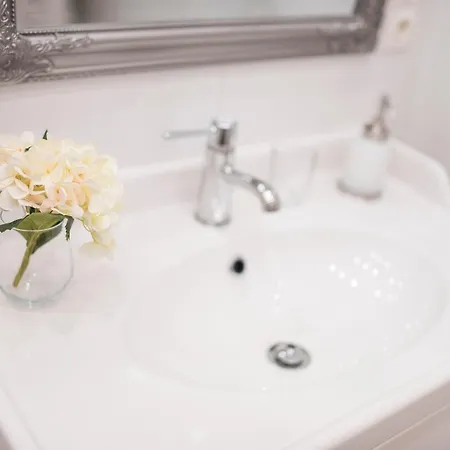 Serenity Boutique Nocleg ze śniadaniem 3*